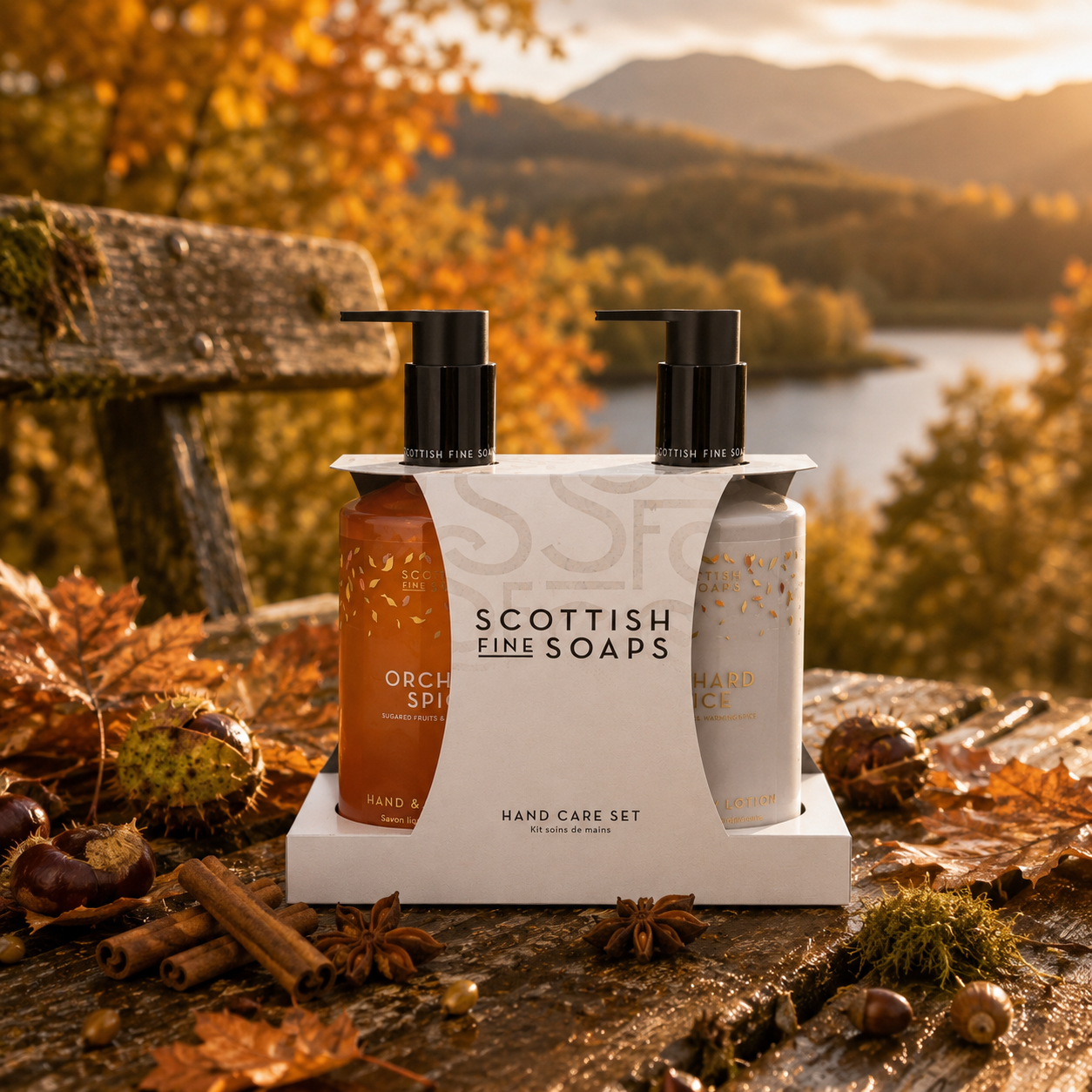 Scottish Fine Soaps Orchard Spice zestaw do rąk 2x300 ml owocowy