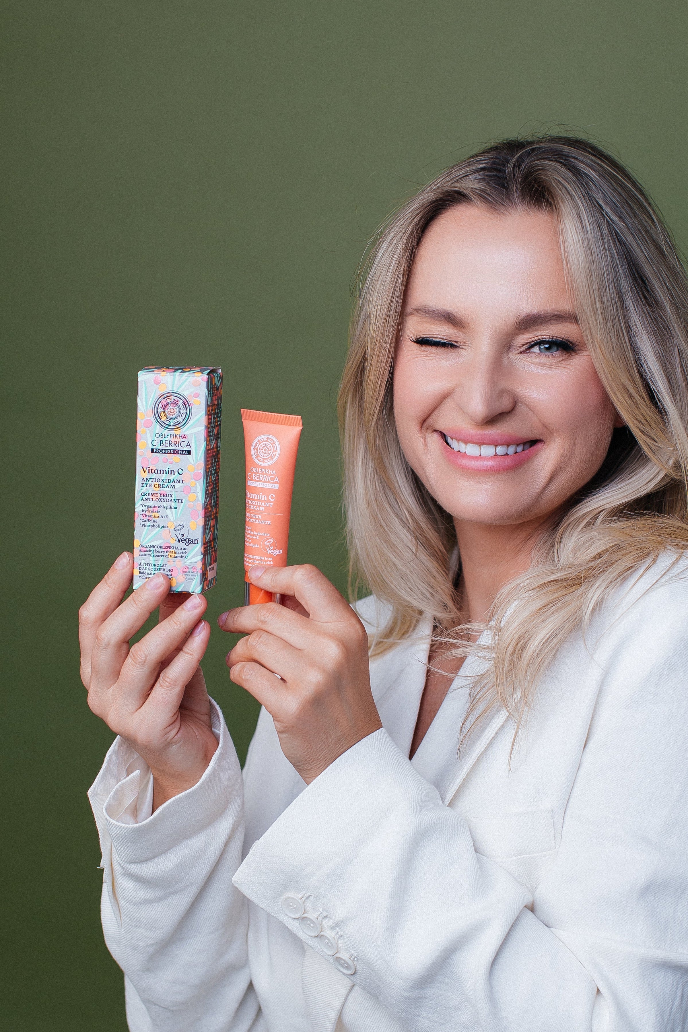 Taiga Siberica Antioxidant krem pod oczy ze świeżym spojrzeniem