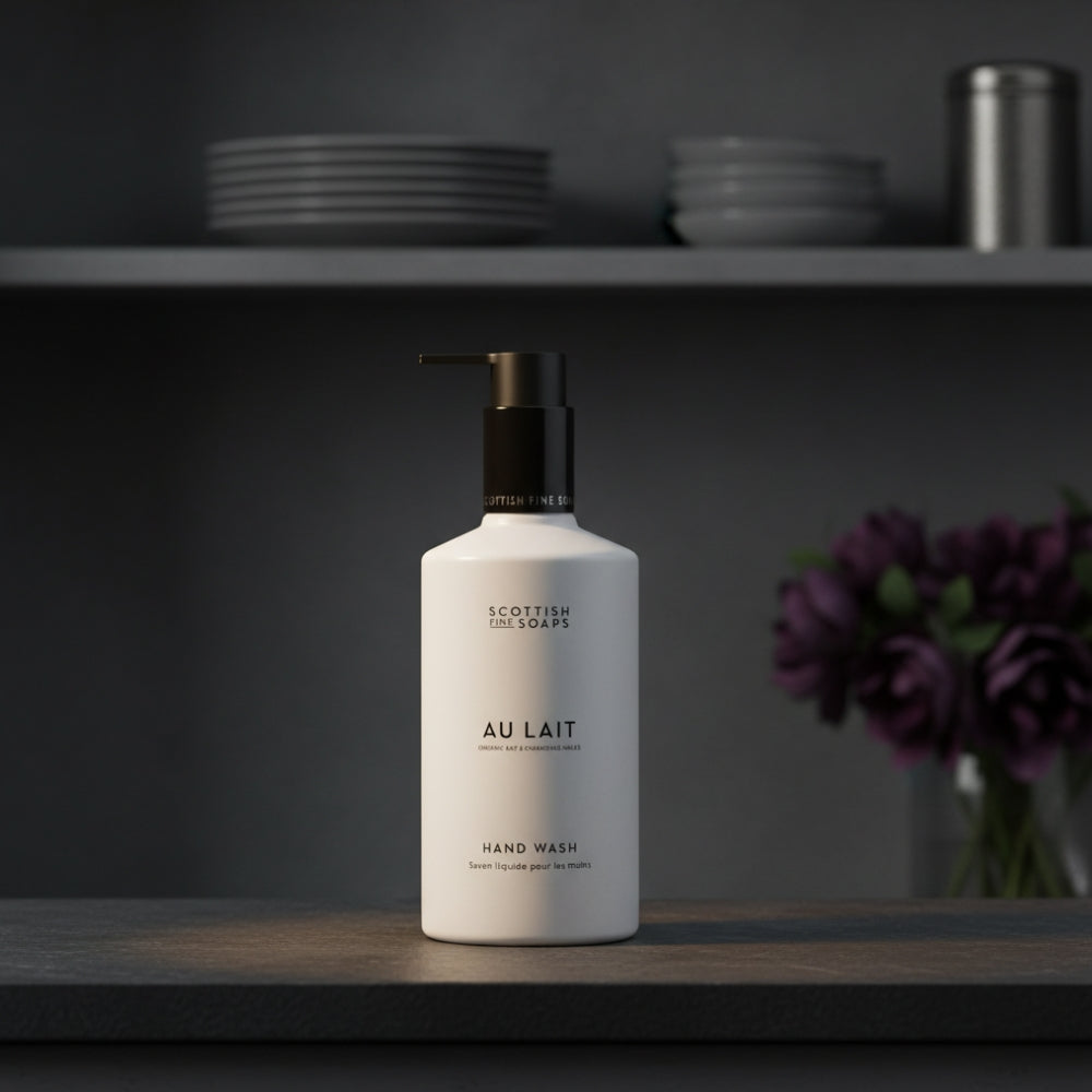Scottish Fine Soaps Au Lait mydło do rąk 300 ml owsiane