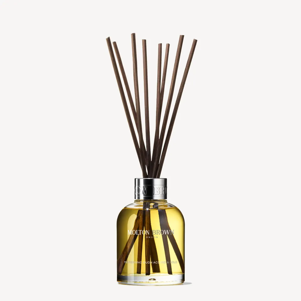 Molton Brown Mesmerising Oudh Dyfuzor 150 ml oudowy