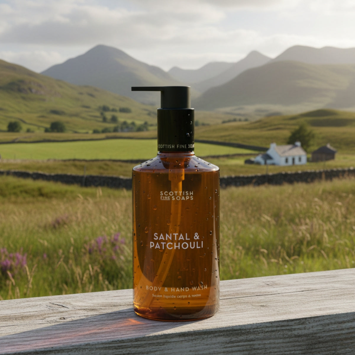 Scottish Fine Soaps Santal & Patchouli żel do ciała i rąk 300 ml