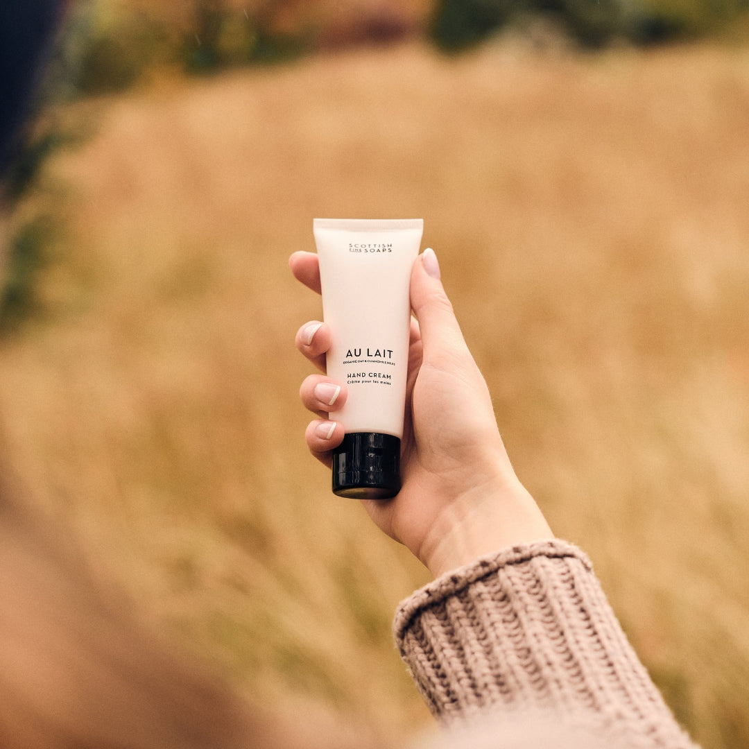 Scottish Fine Soaps Au Lait krem do rąk 75 ml z masłem shea