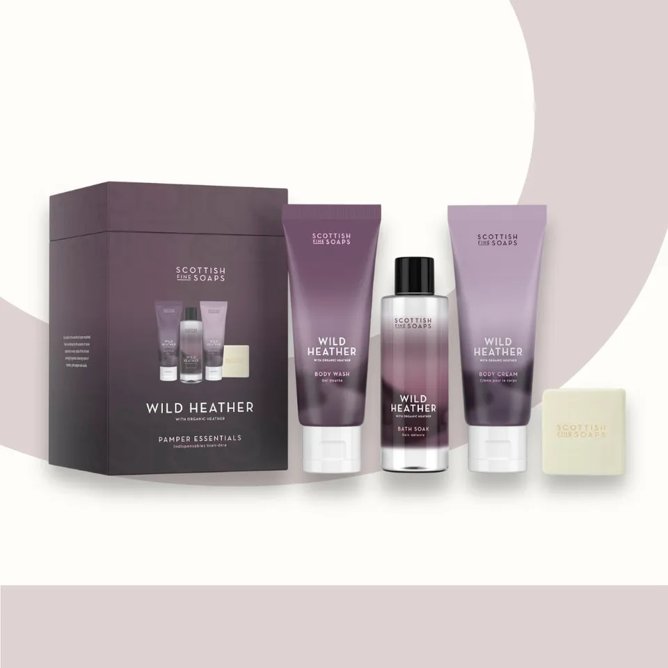 Scottish Fine Soaps Wild Heather zestaw do kąpieli 4-częściowy