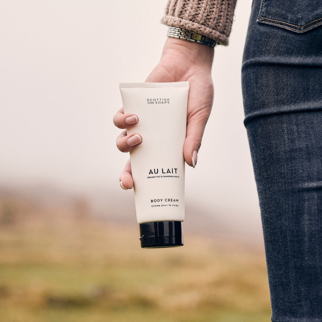 Scottish Fine Soaps Au Lait krem do ciała 200 ml owsiany