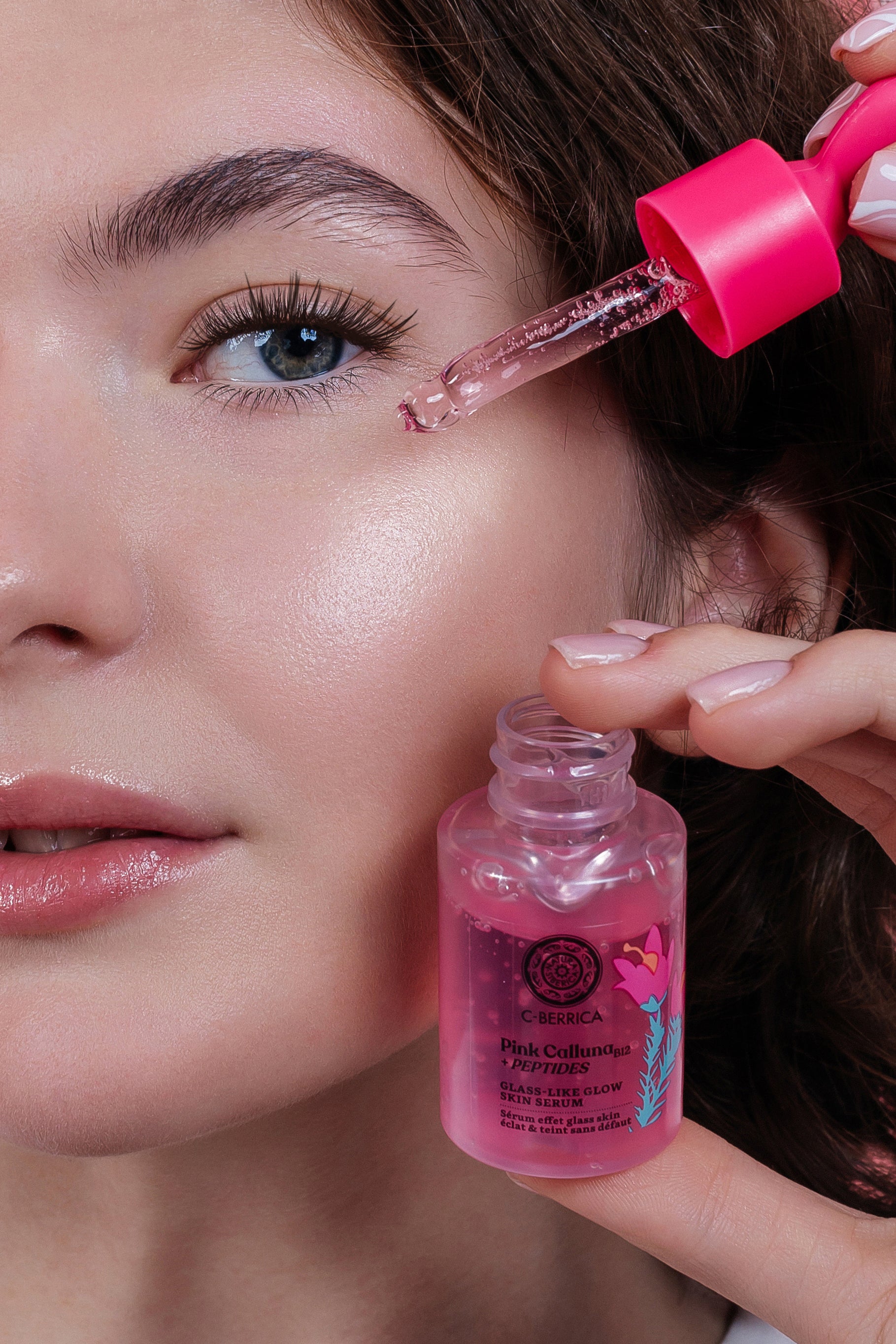 Taiga Siberica Glass-Like Glow serum do twarzy rozświetlające