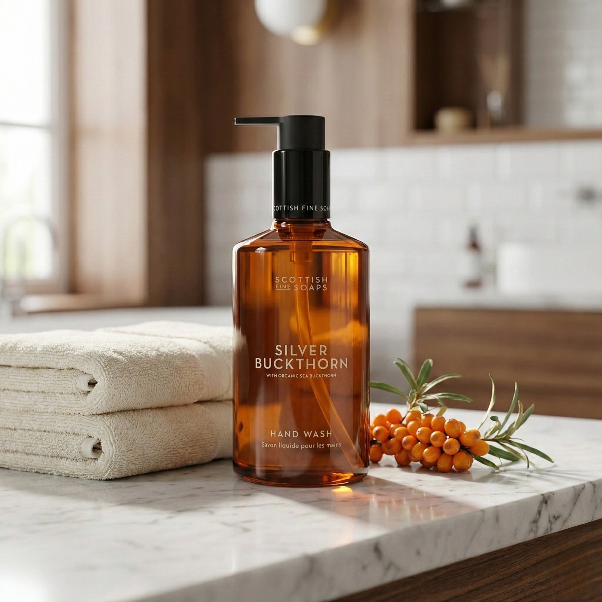 Scottish Fine Soaps Silver Buckthorn mydło do rąk 300 ml imbirowe